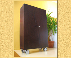 Wardrobe on sale on wheels